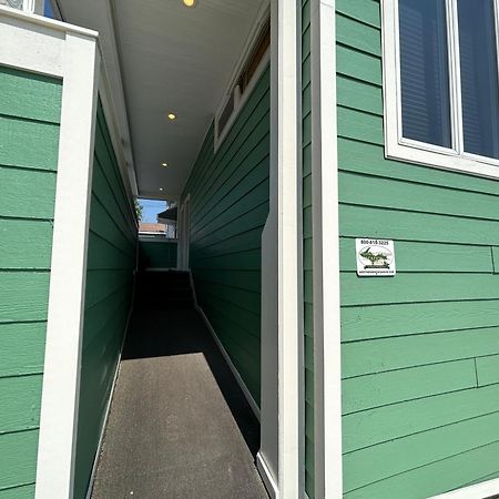 Pier Harbor #2 Apartment Saint Ignace Bagian luar foto