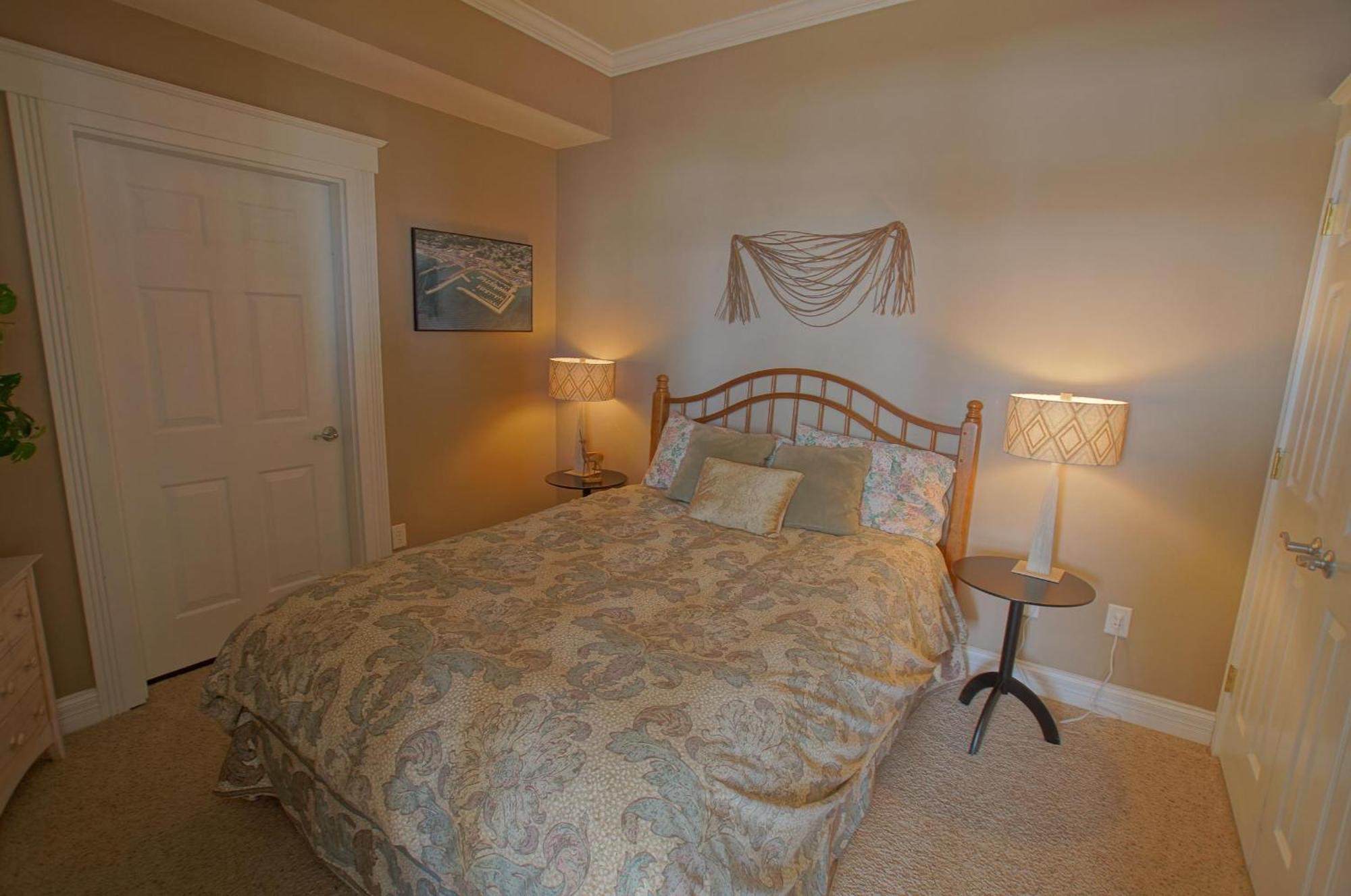 Pier Harbor #2 Apartment Saint Ignace Bagian luar foto